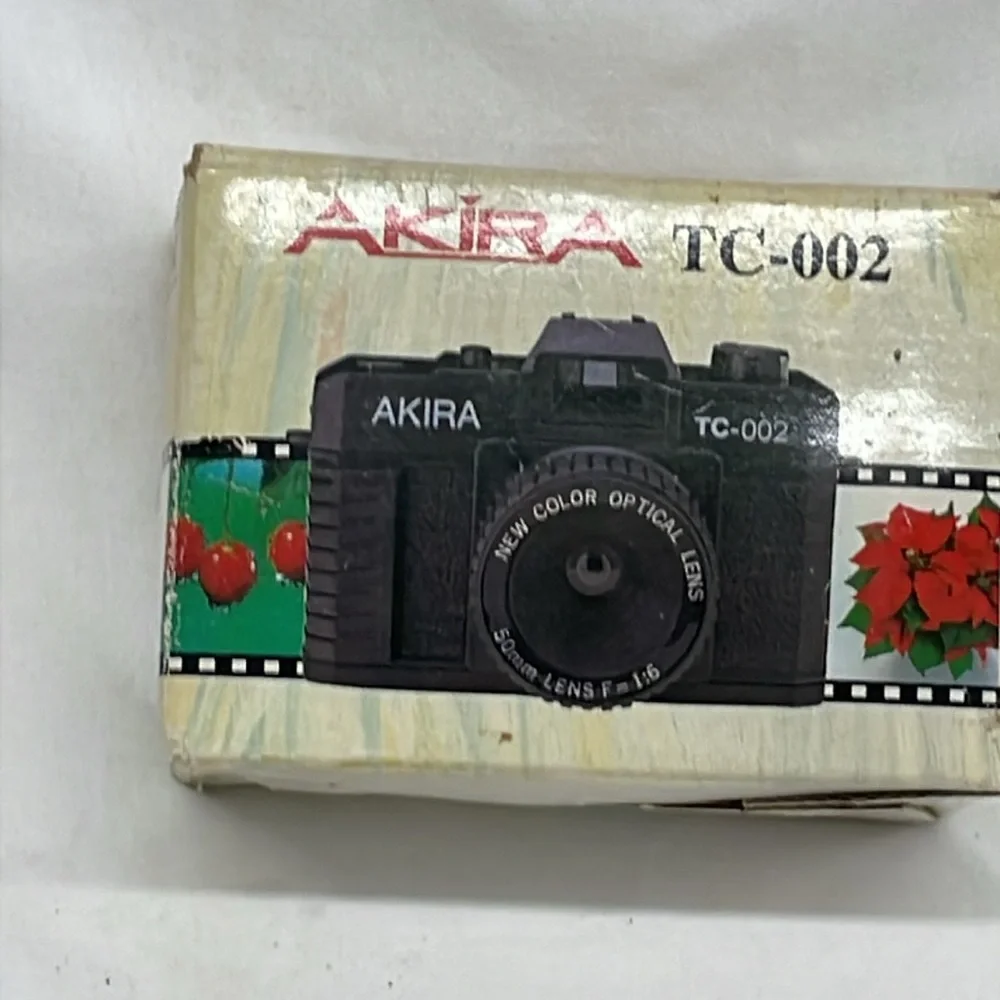 AKIRA TC-002 35mm auto standard camera color optical lens 50mm lens F=1.6